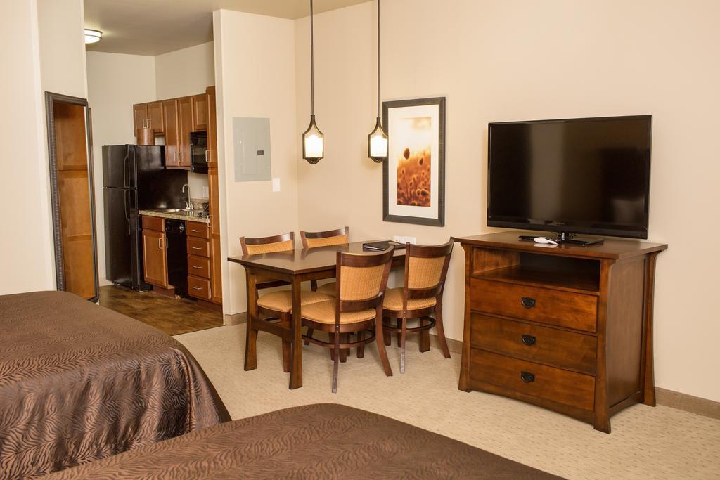Teddy'S Residential Suites New Town Habitación foto